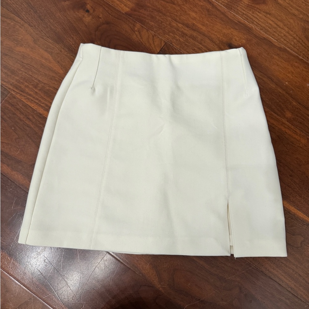 Zara Cream Mini Skirt